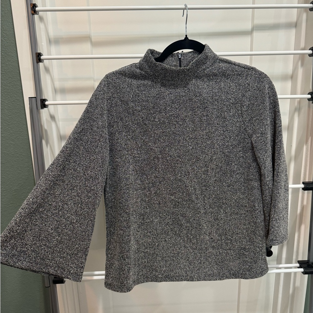 Grey Anne Taylor Blouse!